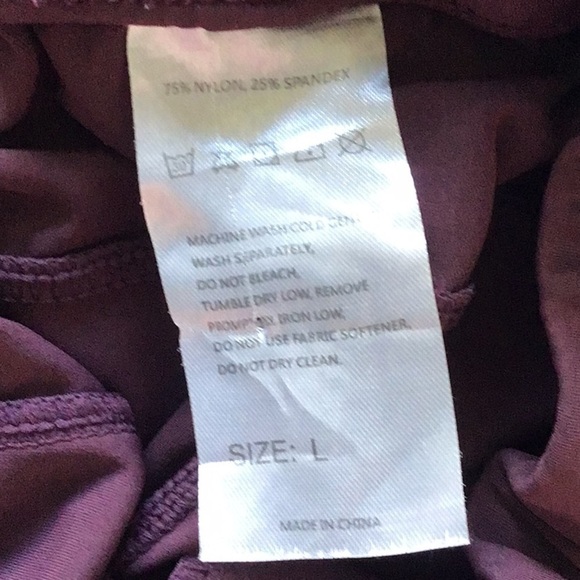 Crz Yoga Joggers Sz Large in Plum - Picture 6 of 6